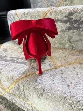 Elegant Red Satin Bow Stiletto Heel - Women's Dress Shoe